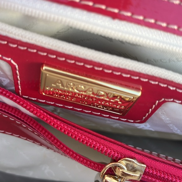 Arcadia, large patent leather red tote - Picture 9 of 10